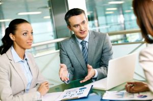 Choose The Right Financial Advisor